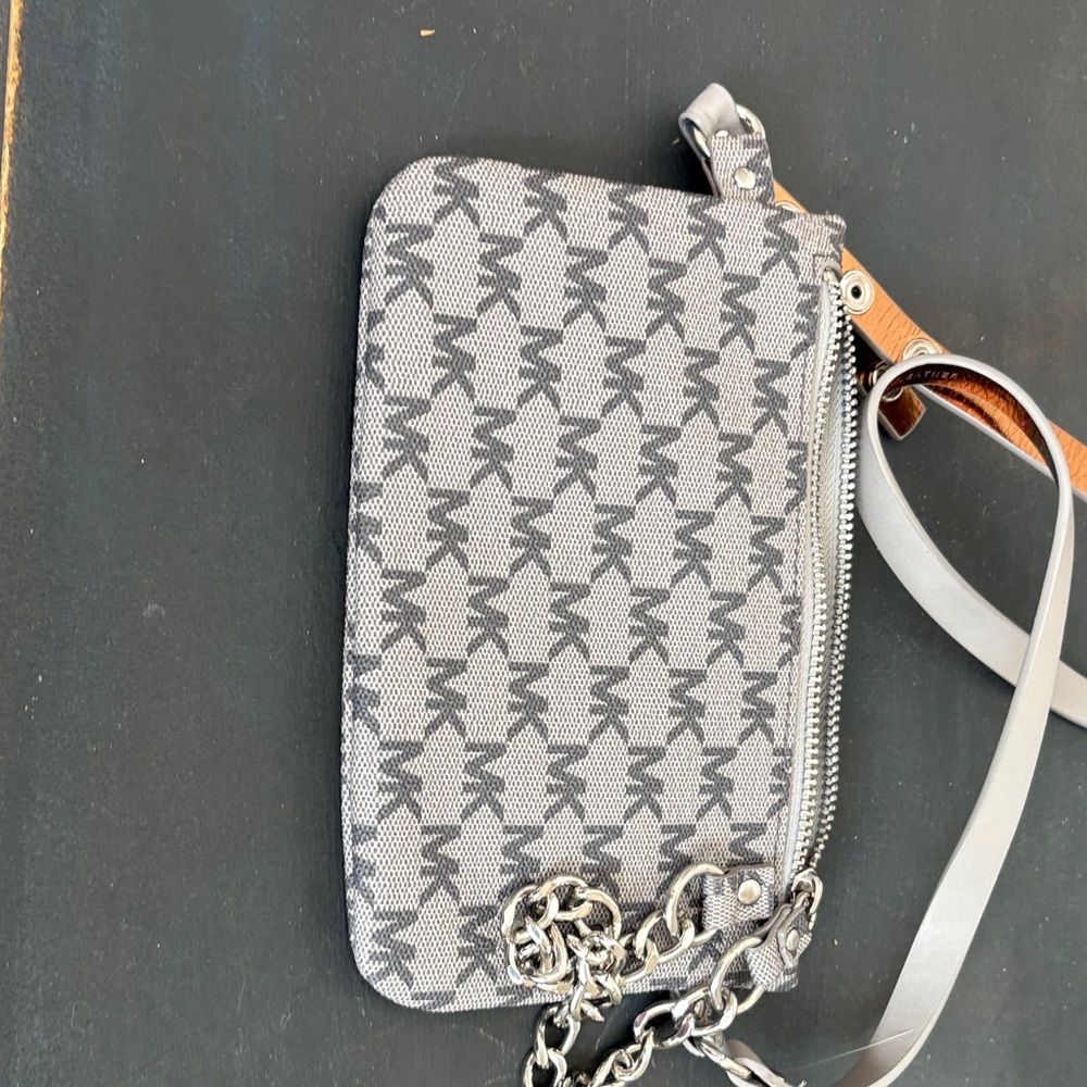 Michael Kors Gray Crossbody BagNew condition, no wear or tear.
